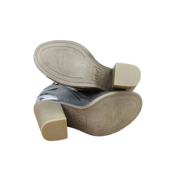 DV By Dolce Vita Teisha Gray Leather Buckled Ankle Heeled Booties Size 8 - Picture 8 of 8
